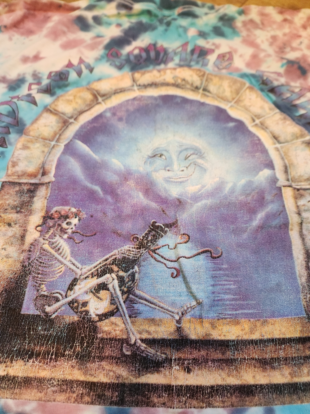 Vintage 1993 Grateful Dead Tie-Dye Sun & Moon Skeleton Tee Large MSG Concert - Picture 9 of 10